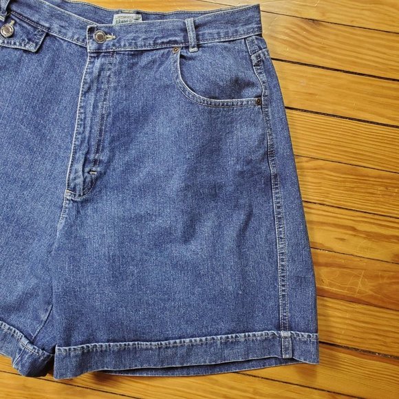 St. John's Bay Medium Wash Cuffed Denim Shorts Sz 16 - Picture 3 of 7